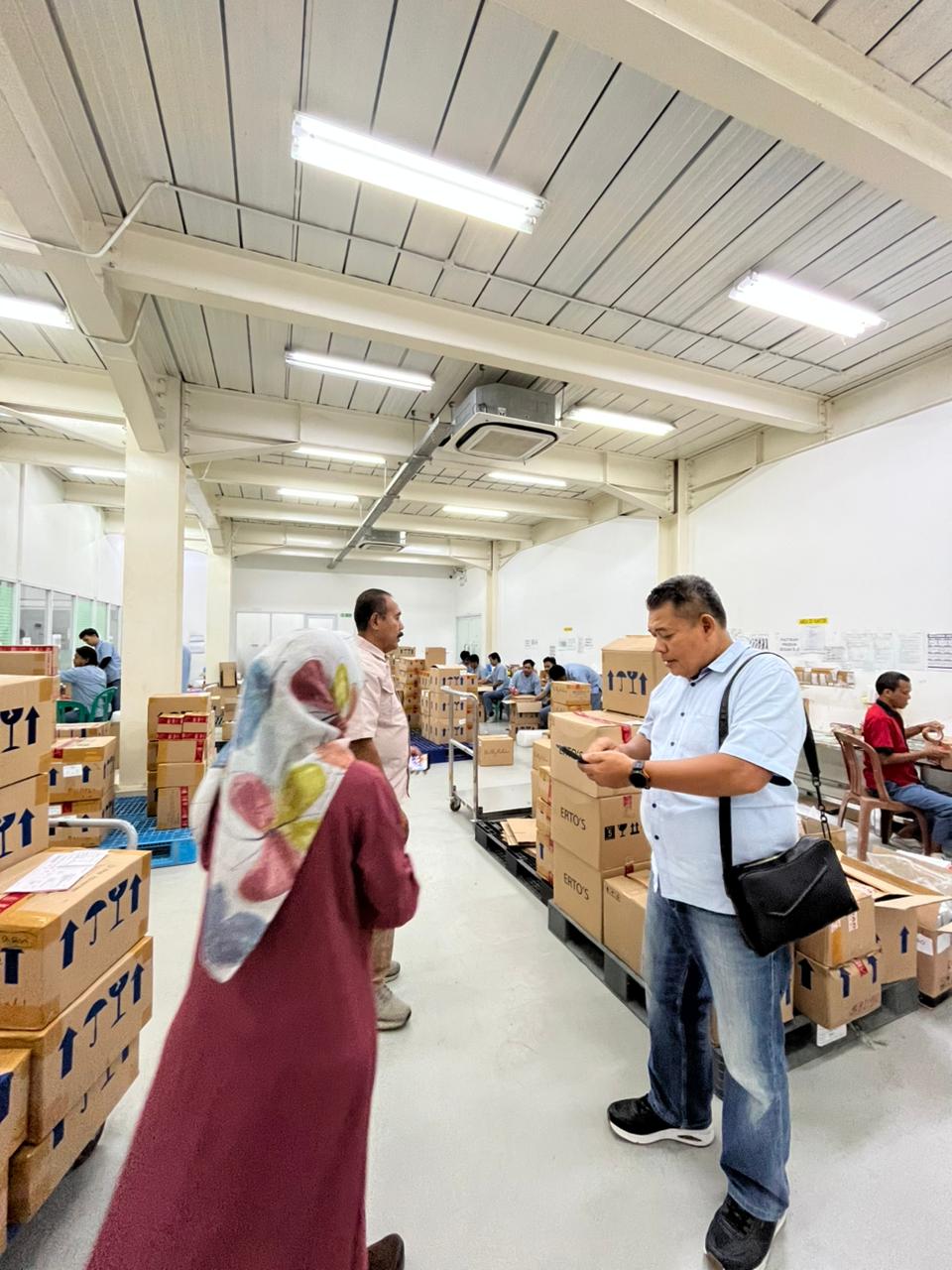 Kegiatan Observasi Lapangan dalam Proses Distribusi Barang